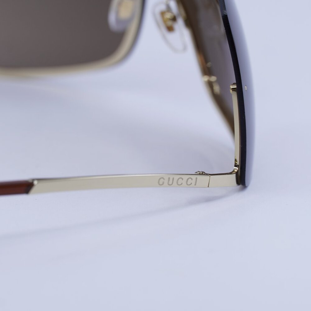 Gucci GG1560S 002 Sunglasses Gold Shield Frame, Brown Lenses - Picture 10 of 11